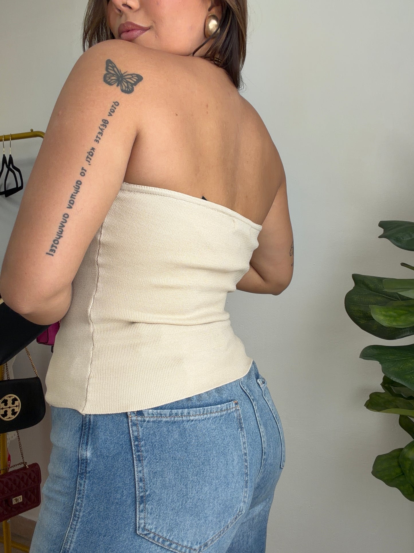 Arenas Detail Basic Top