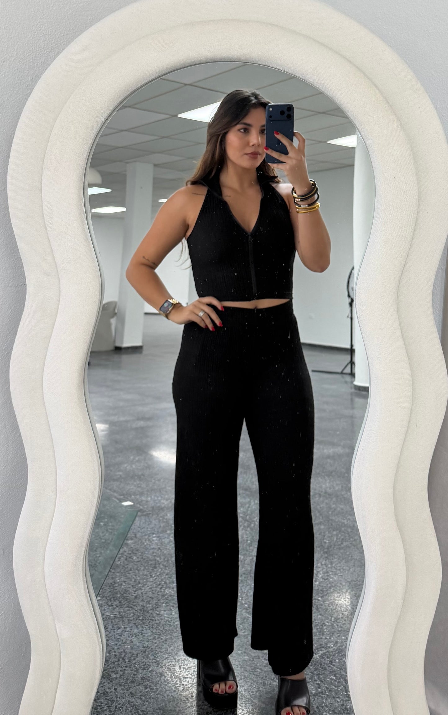 BLACK LOUNGE ZIPPER SET