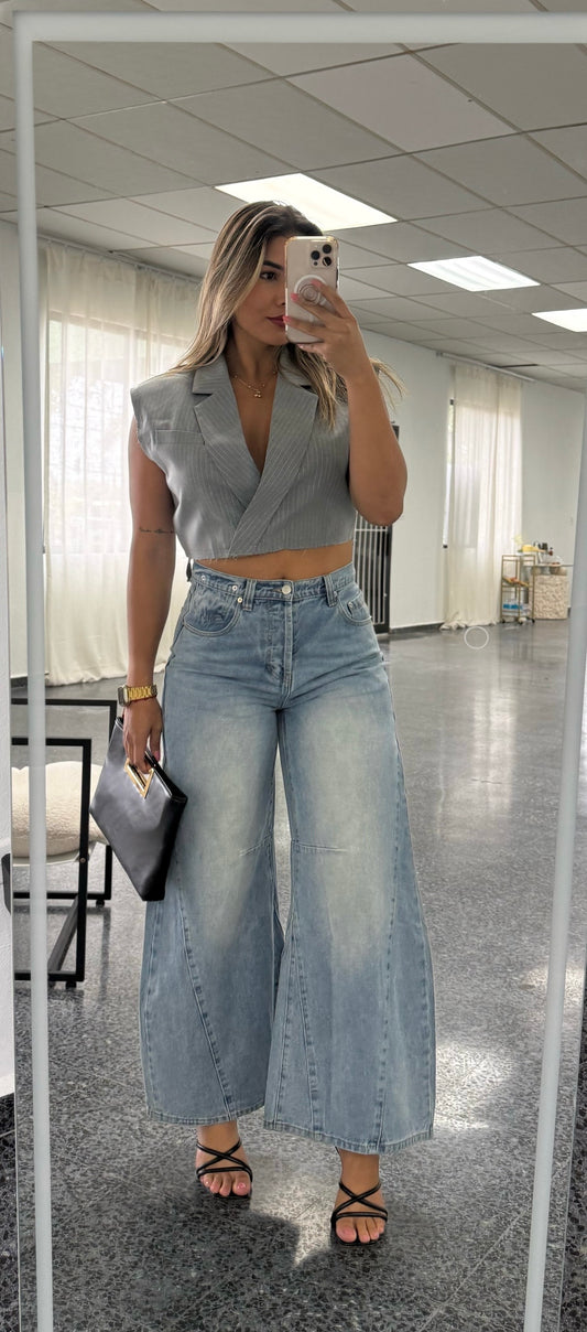 WideLeg Barrel Jean