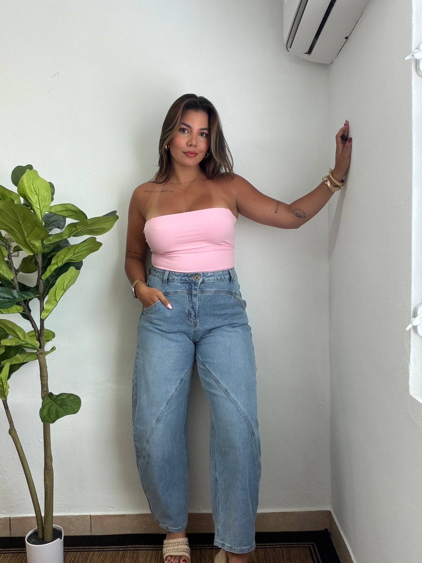 Perfect Barrel Jean