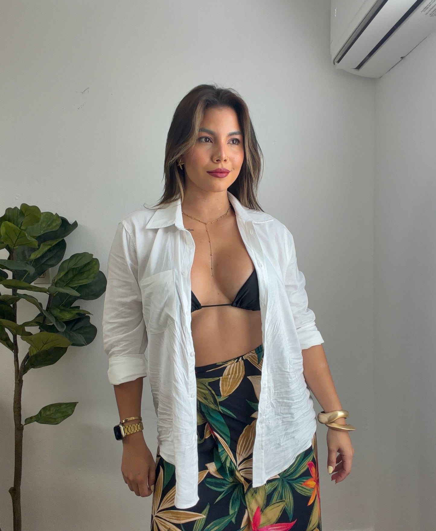 Bottom Down Linen Top