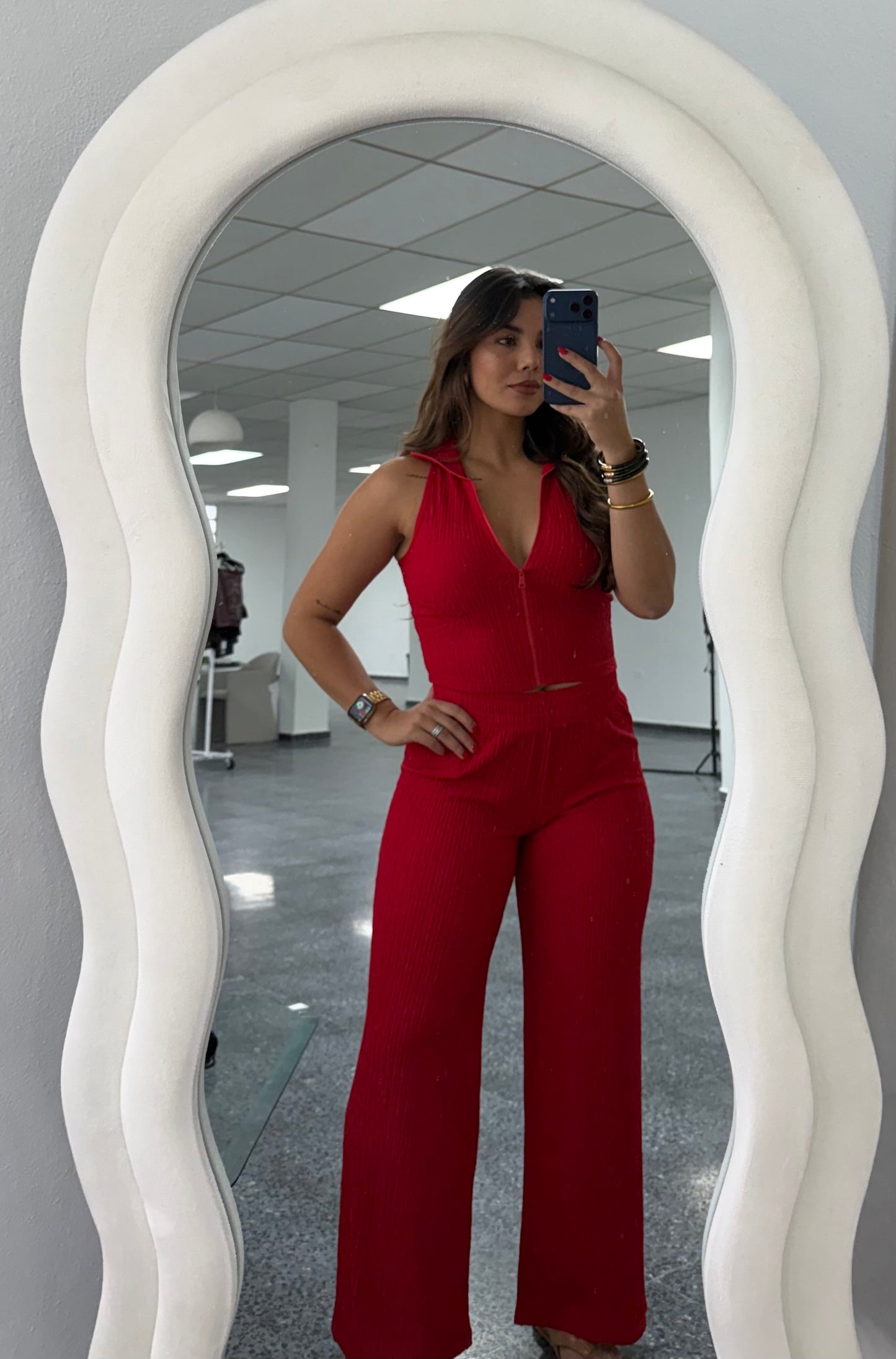 RED LOUNGE ZIPPER SET