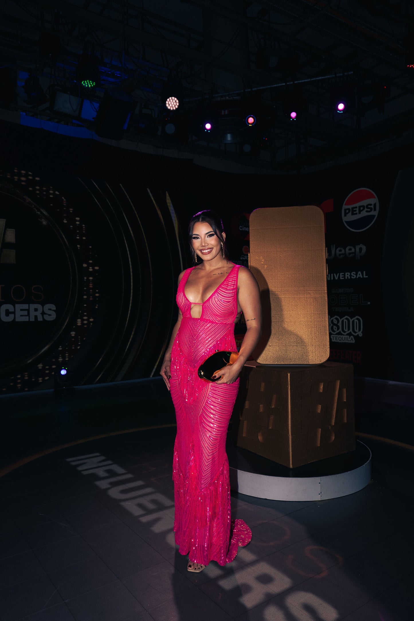 Perfect Pink Glam Dress IVU INCLUIDO. Leer descripción.