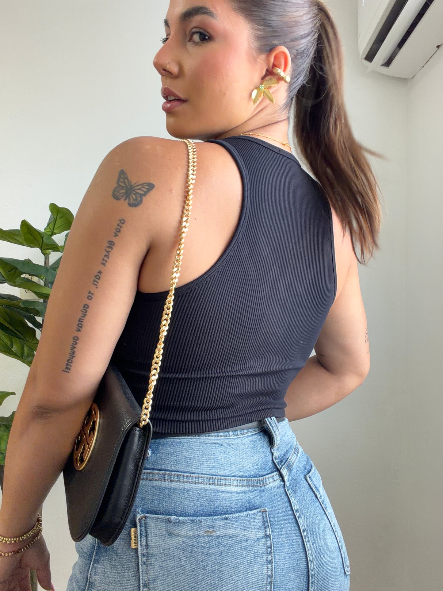 ONE SIZE TWIST BLACK TOP